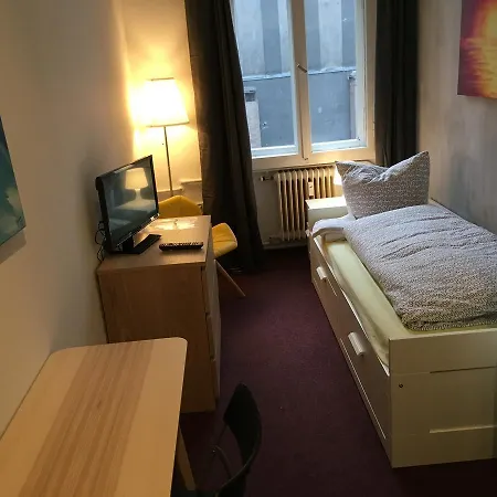 My Gayhostel Хостел